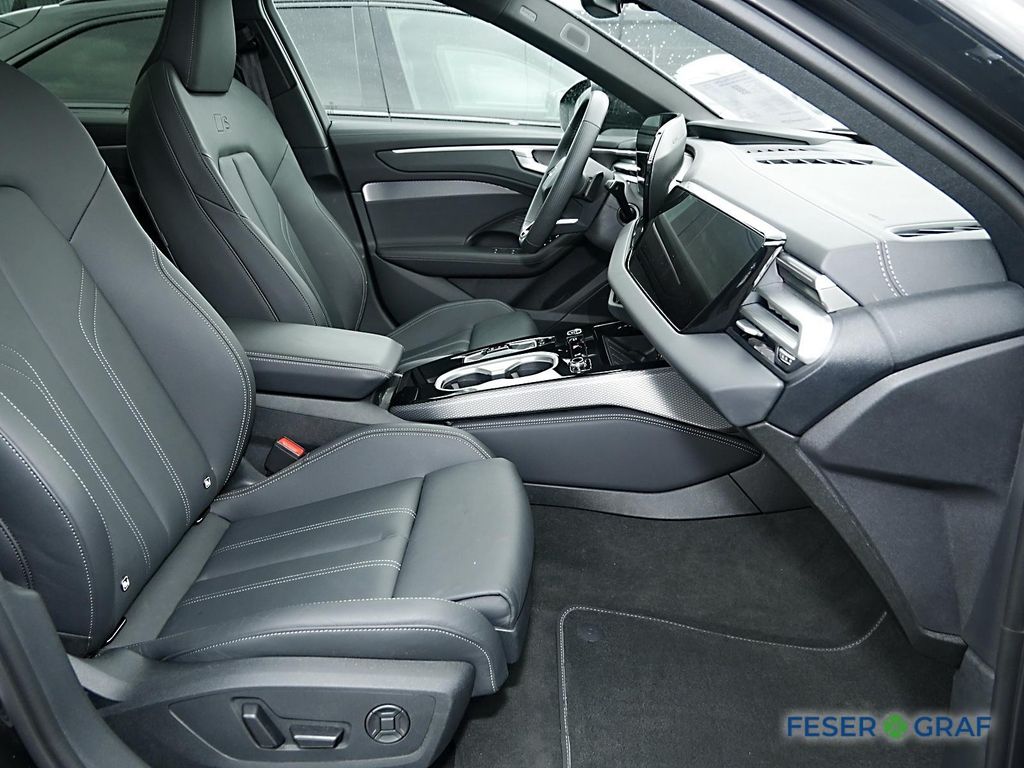 Audi A6 2025 г. Чёрный, пробег 27456 км