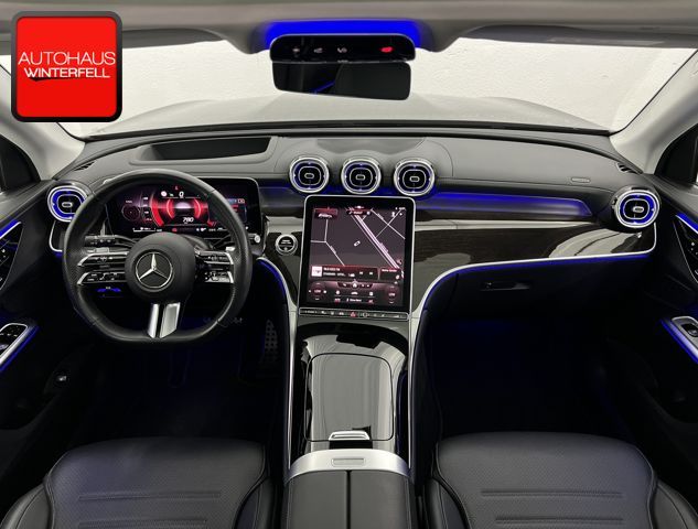 Mercedes-Benz GLC 300 2022 г. Чёрный, пробег 11208 км