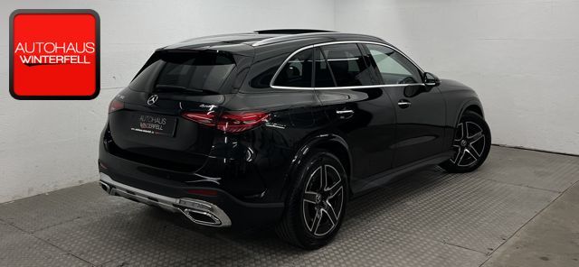 Mercedes-Benz GLC 300 2022 г. Чёрный, пробег 11208 км