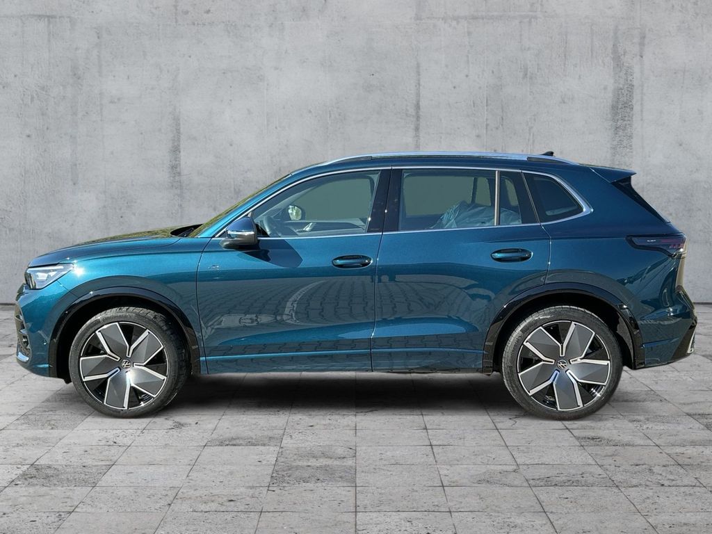 Volkswagen Tiguan 2025 г. Синий, пробег 6998 км