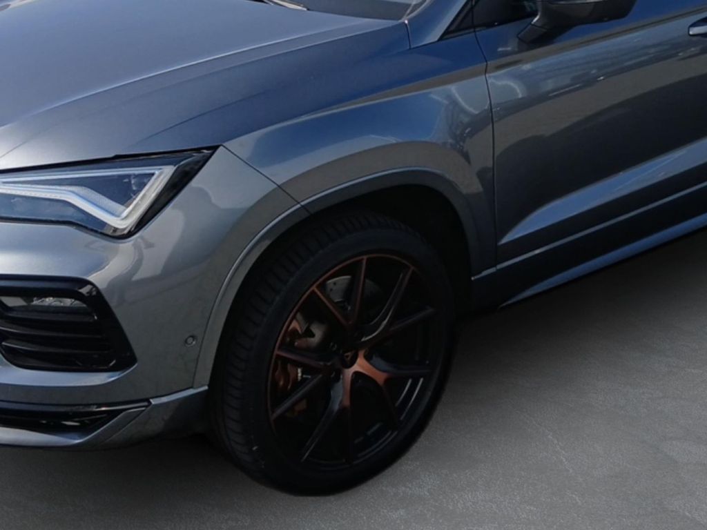 Cupra Ateca 2023 г. Серый, пробег 55268 км
