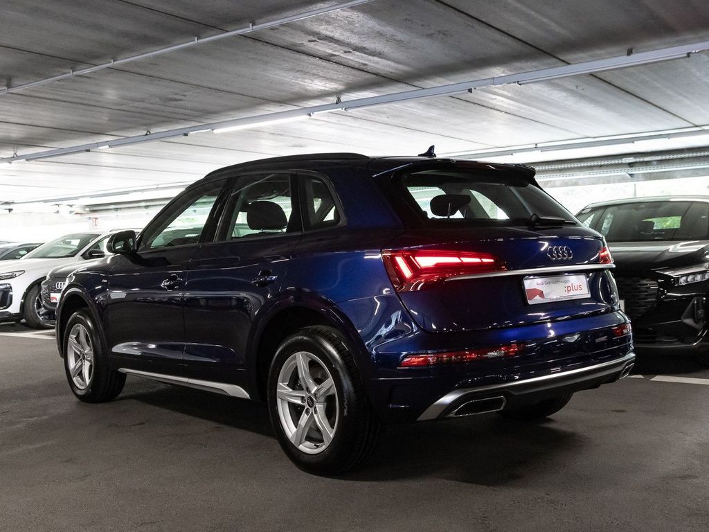 Audi Q5 2025 г. Синий, пробег 24960 км