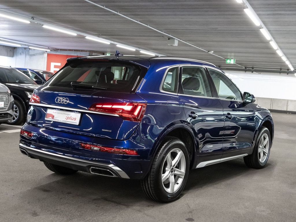 Audi Q5 2025 г. Синий, пробег 24960 км