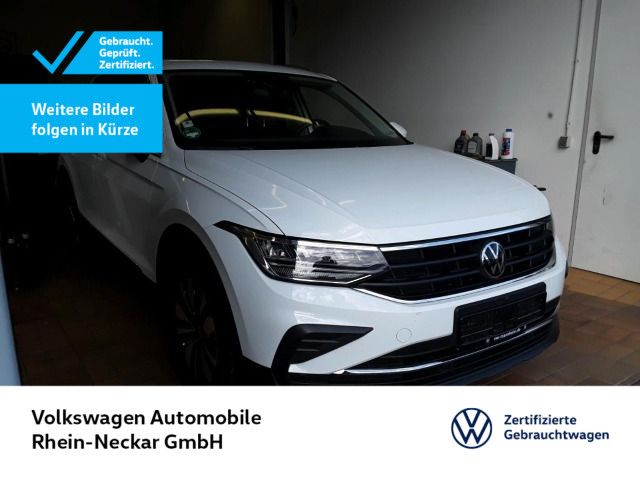 Volkswagen Tiguan 2023 г. Белый, пробег 35844 км