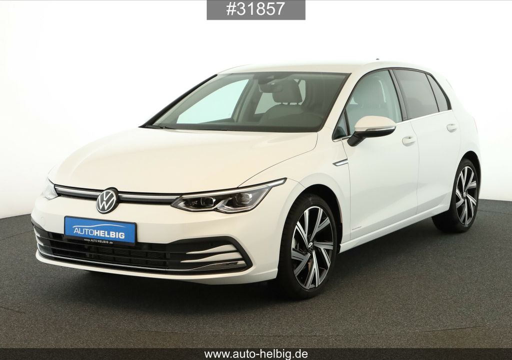 Volkswagen Golf 2024 г. Белый, пробег 6400 км