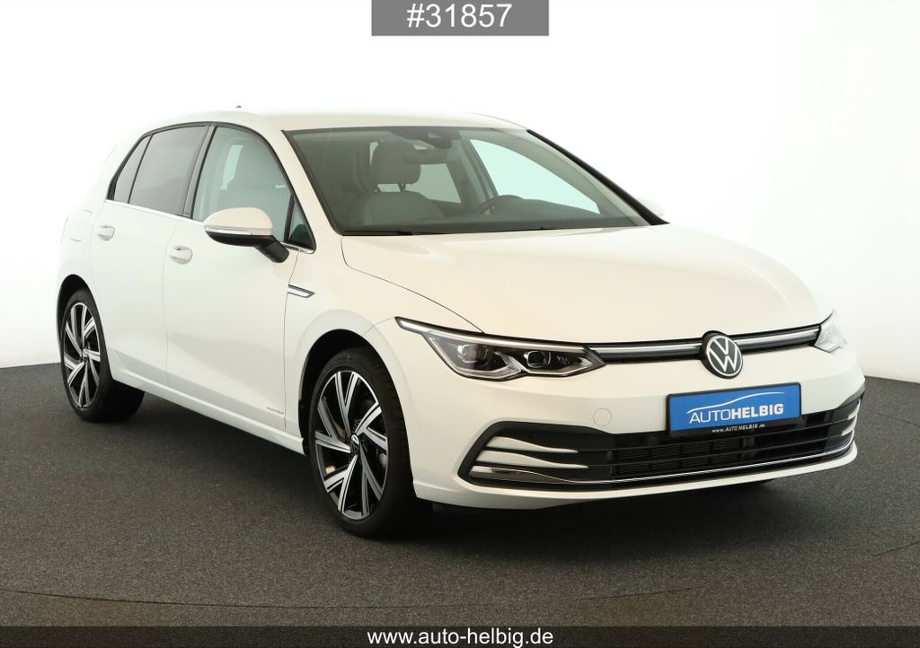 Volkswagen Golf 2024 г. Белый, пробег 6400 км