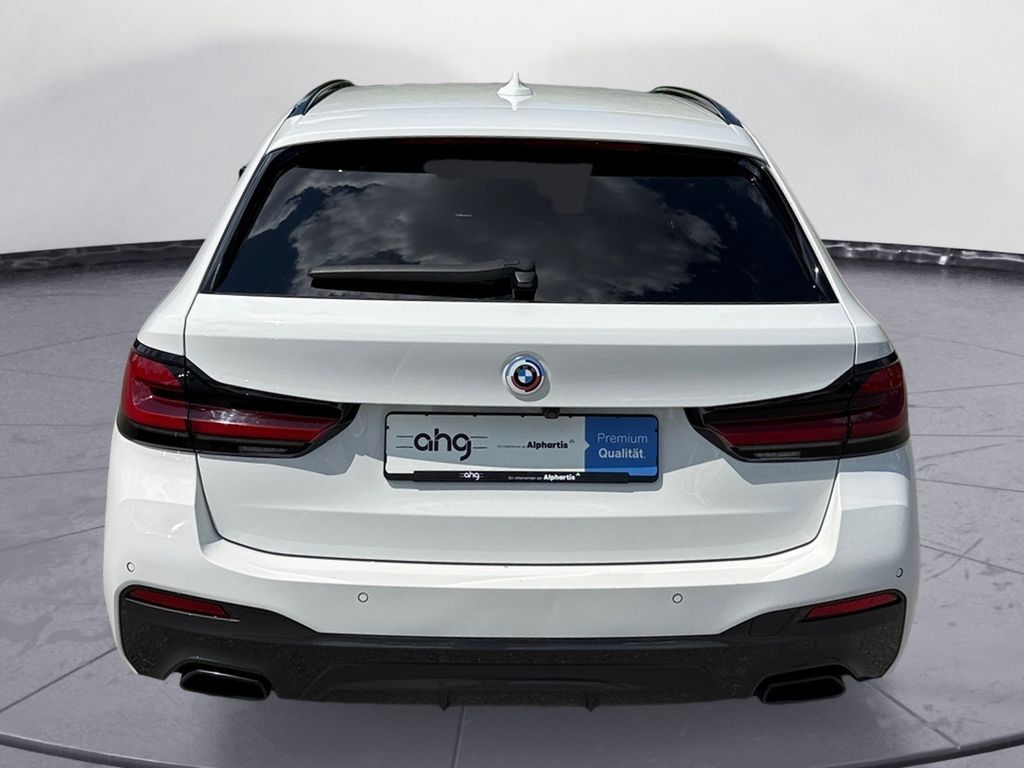 BMW 530 2023 г. Белый, пробег 44087 км