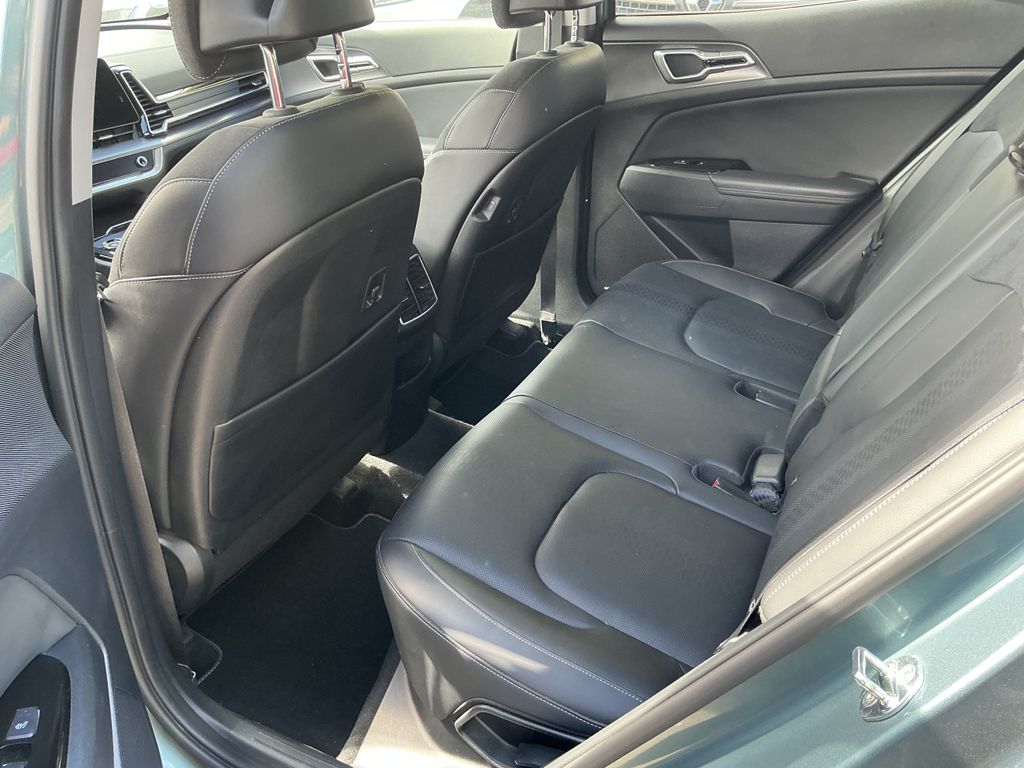 Kia Sportage 2022 г. Серый, пробег 59997 км