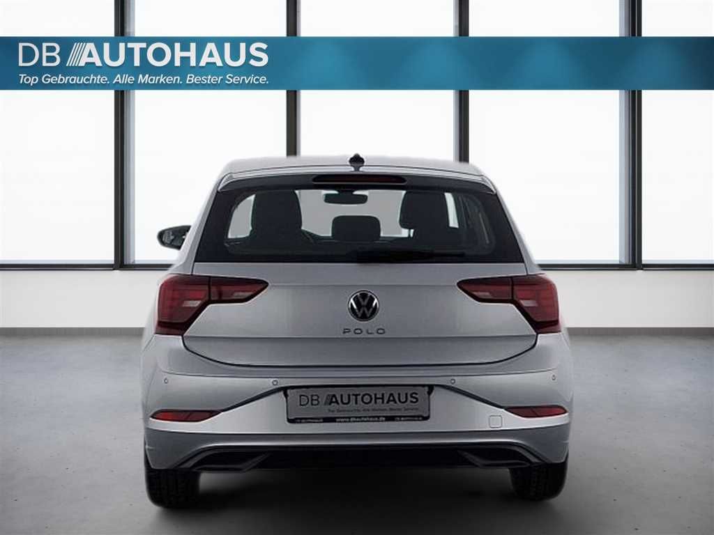 Volkswagen Polo 2024 г. Серебристый, пробег 40111 км