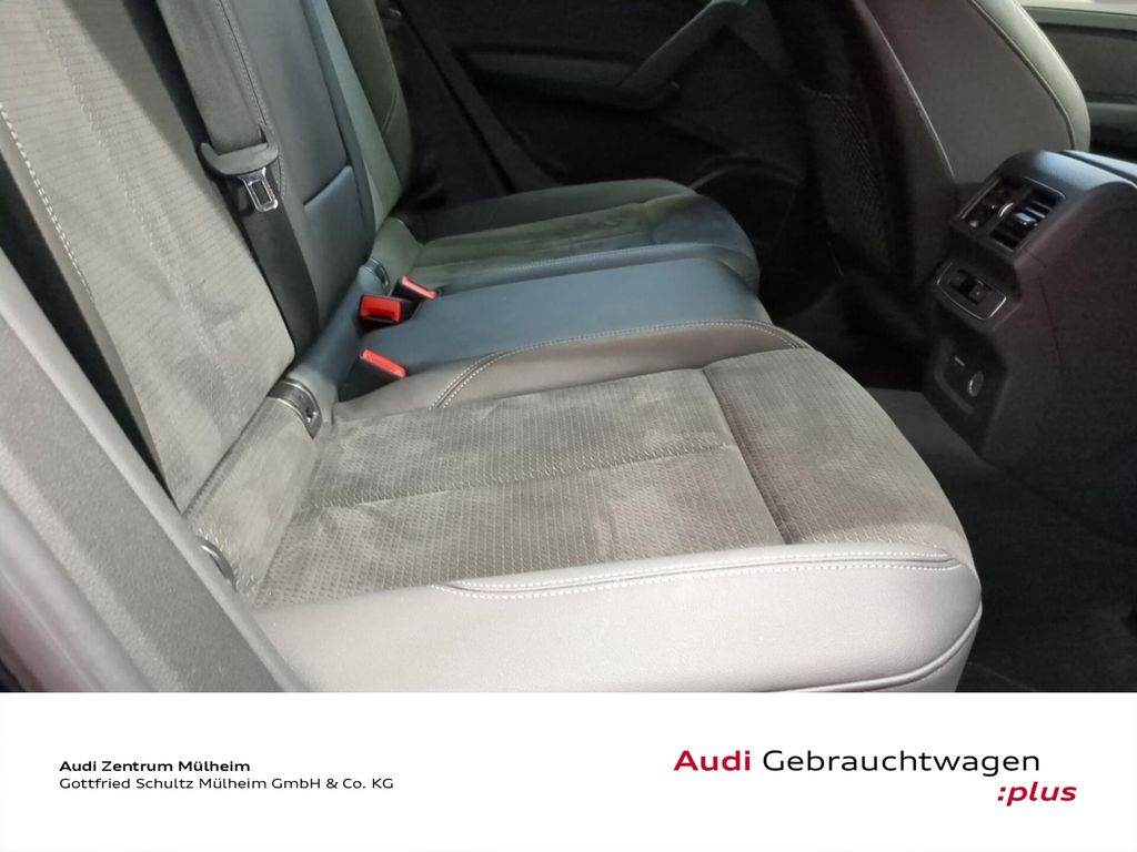 Audi Q5 2022 г. Чёрный, пробег 28926 км