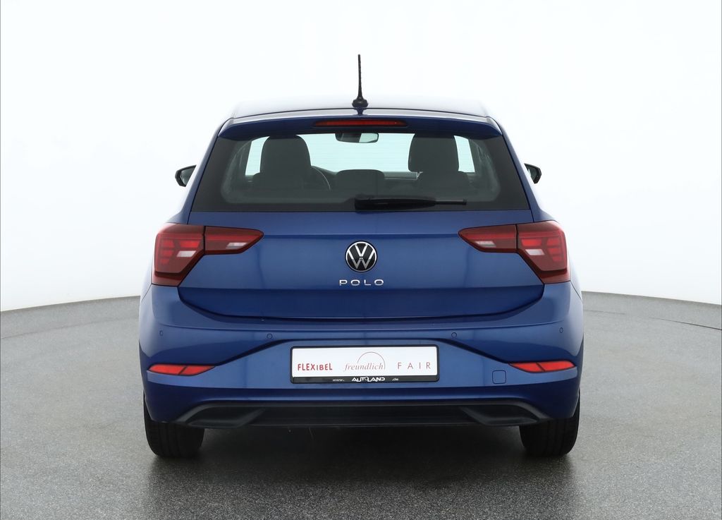 Volkswagen Polo 2023 г. Синий, пробег 16348 км