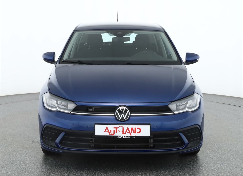 Volkswagen Polo 2023 г. Синий, пробег 16348 км