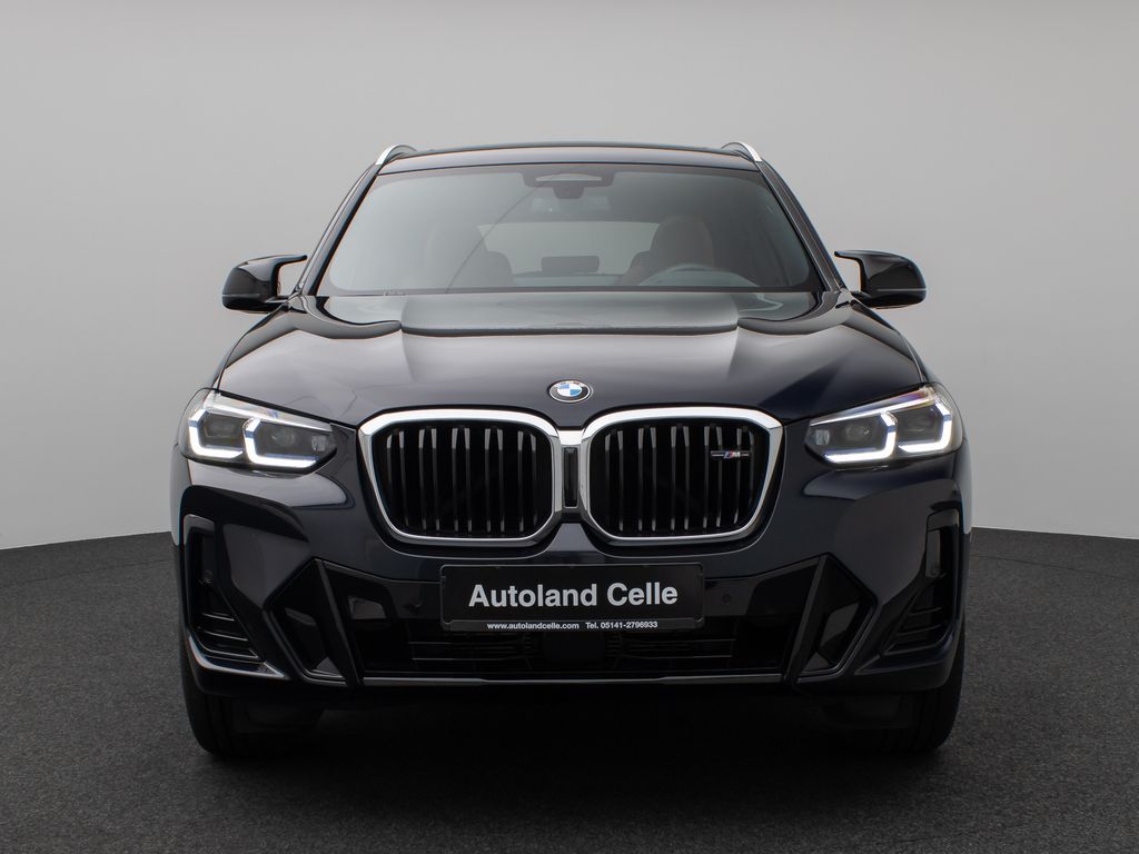 BMW X3 M40 2023 г. Чёрный, пробег 51820 км