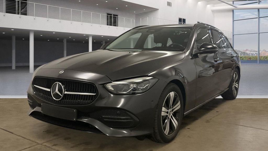 Mercedes-Benz C 180 2023 г. Серый, пробег 58702 км