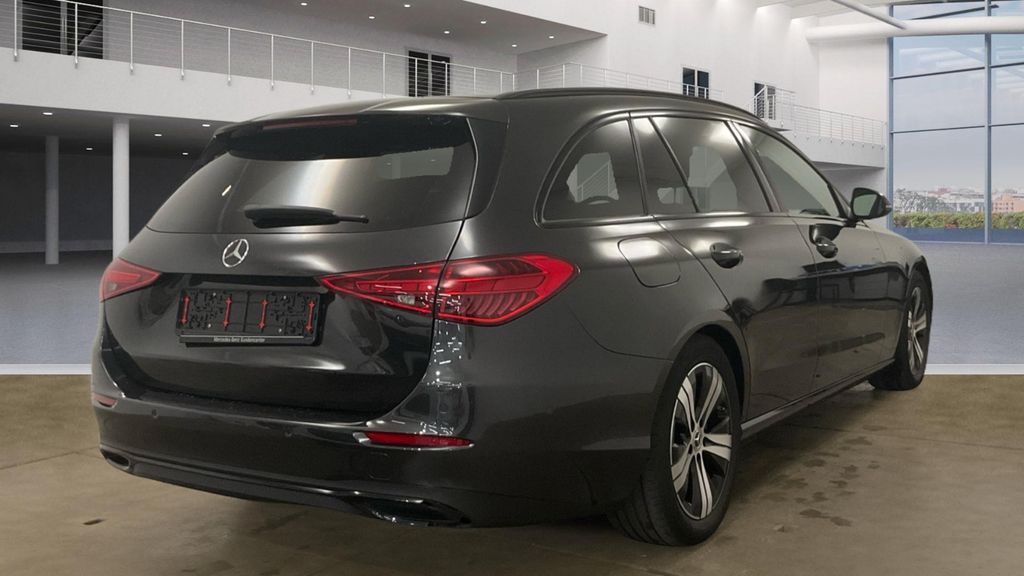 Mercedes-Benz C 180 2023 г. Серый, пробег 58702 км