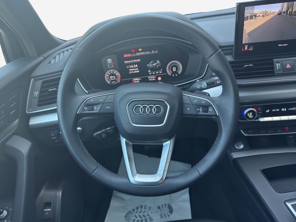 Audi Q5 2025 г. Чёрный, пробег 22900 км