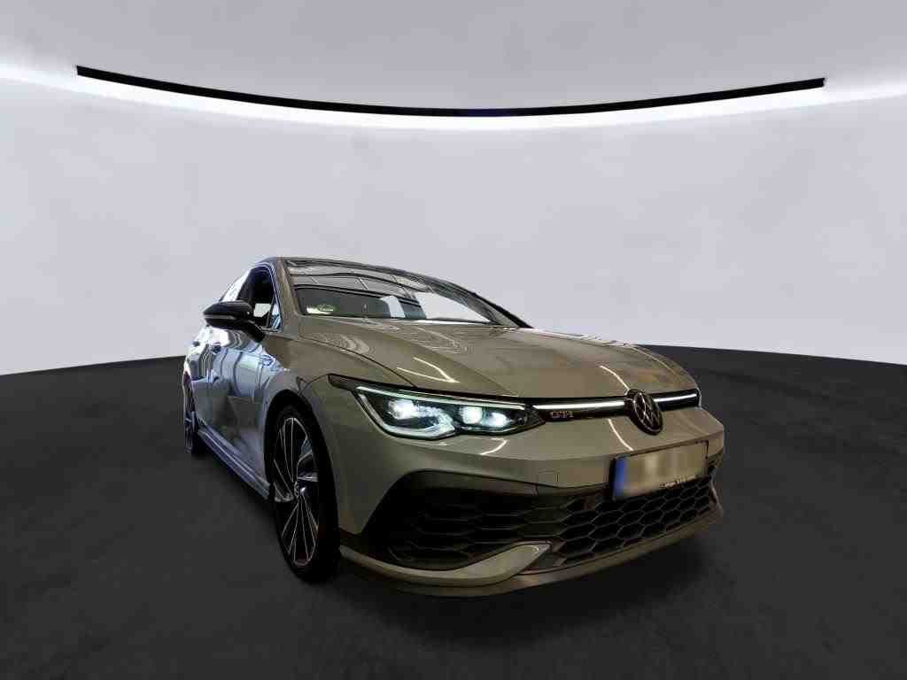 Volkswagen Golf 2023 г. Серый, пробег 34400 км