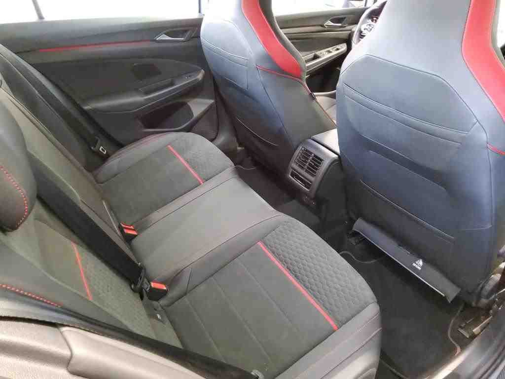 Volkswagen Golf 2023 г. Серый, пробег 34400 км