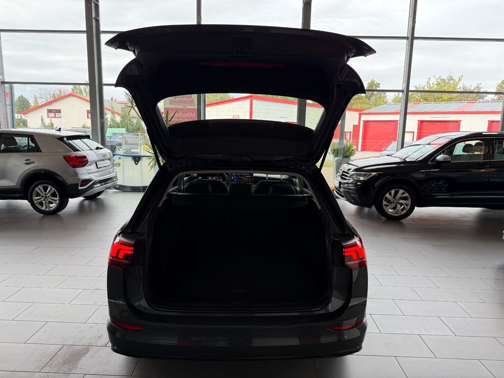 Volkswagen Golf 2025 г. Серый, пробег 33243 км
