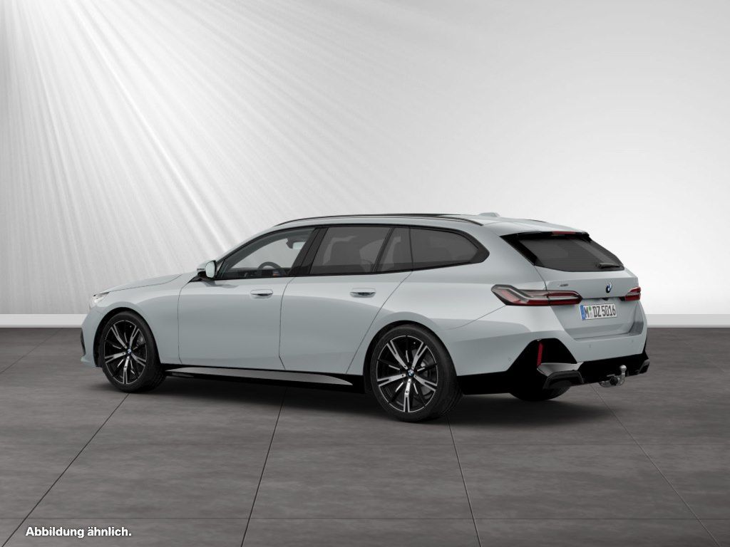 BMW 520 2025 г. Серый, пробег 25450 км