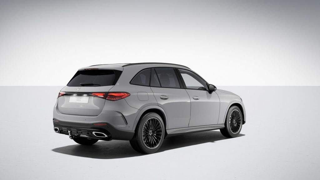 Mercedes-Benz GLC 300 2025 г. Серый, пробег 21500 км