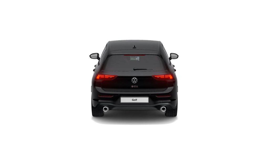 Volkswagen Golf 2022 г. Чёрный, пробег 40000 км