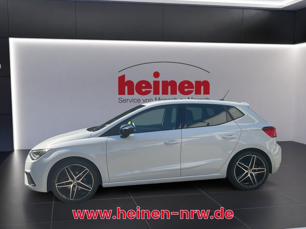 SEAT Ibiza 2021 г. Белый, пробег 52098 км