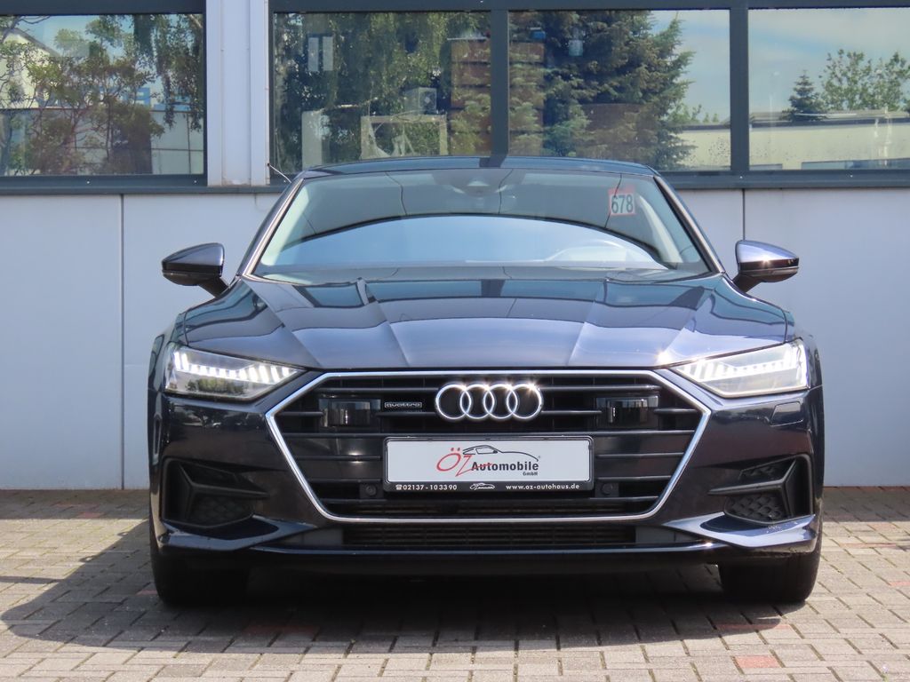 Audi A7 2022 г. Синий, пробег 45642 км