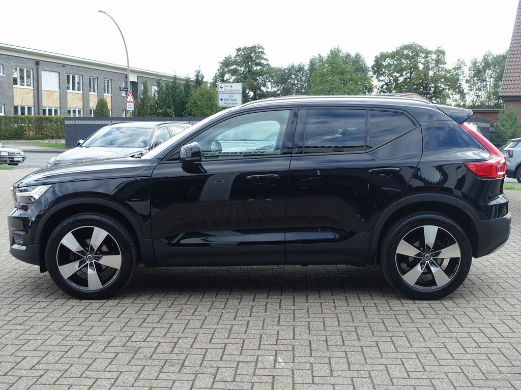 Volvo XC40 2021 г. Чёрный, пробег 50319 км