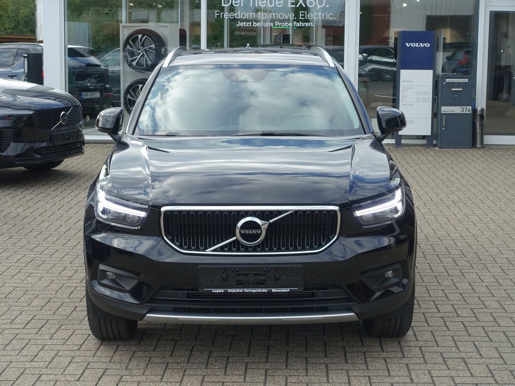 Volvo XC40 2021 г. Чёрный, пробег 50319 км