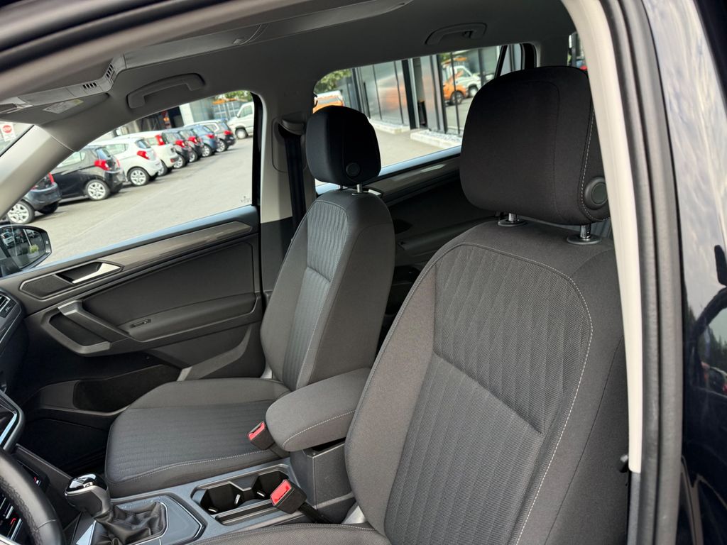 Volkswagen TIGUAN ALLSPACE 2025 г. Чёрный, пробег 25000 км