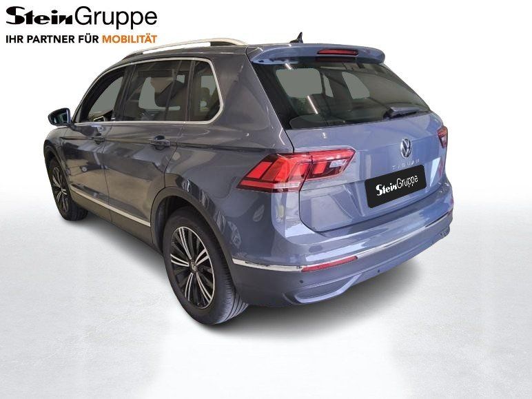 Volkswagen Tiguan 2023 г. Серый, пробег 56400 км