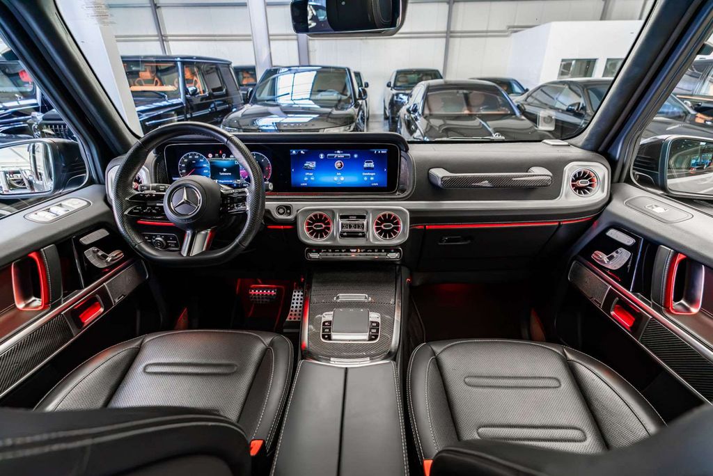 Mercedes-Benz G 450 2025 г. Серый, пробег 40773 км