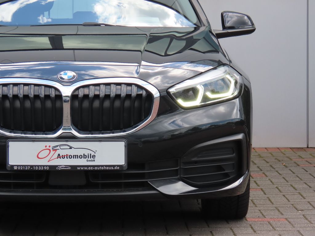 BMW 120 2023 г. Чёрный, пробег 56870 км