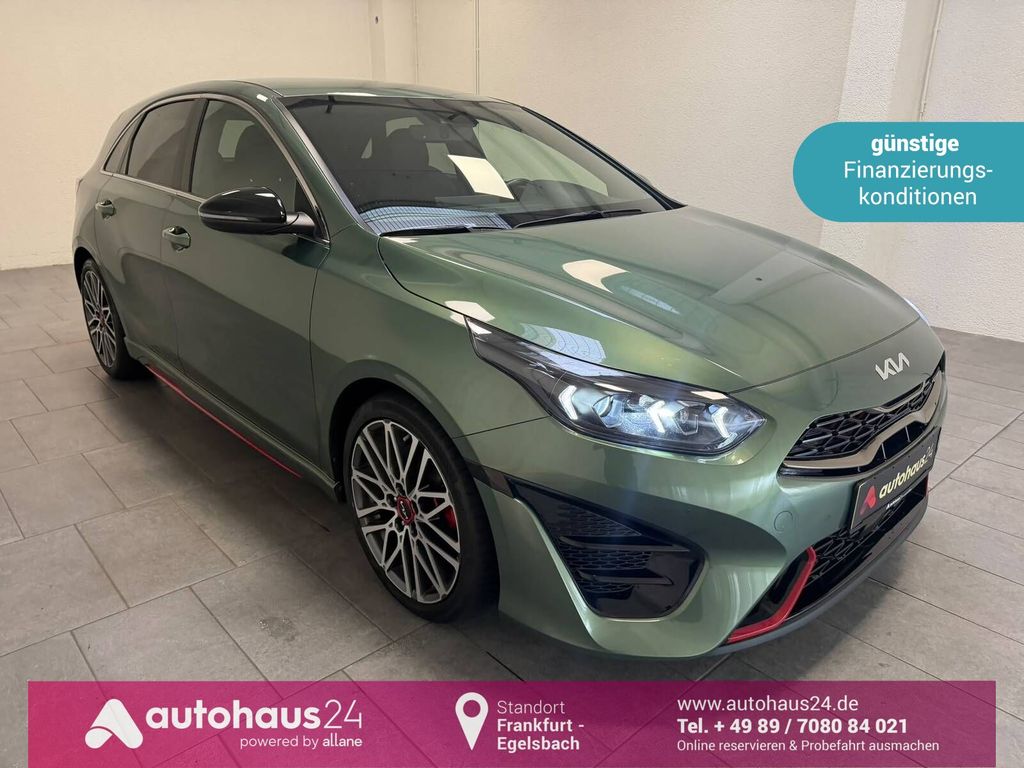 Kia CEE'D / CEED 2023 г. Зелёный, пробег 41143 км
