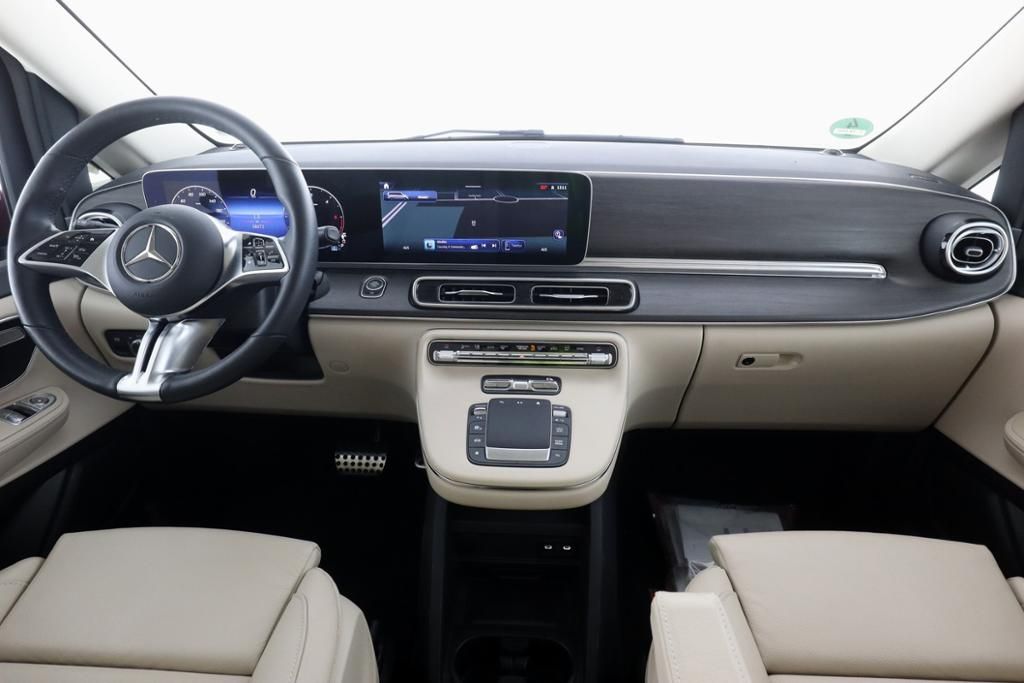 Mercedes-Benz V 250 2025 г. Красный, пробег 38072 км