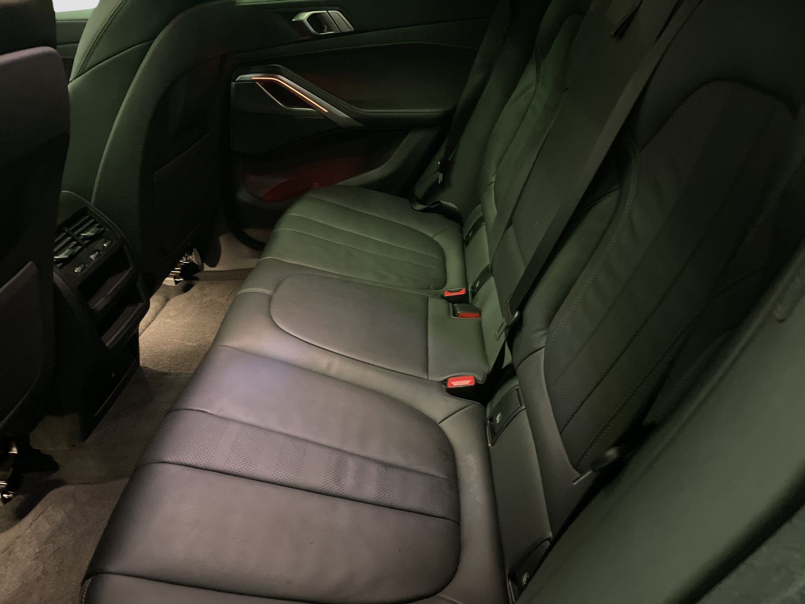 BMW X6 2022 г. Зелёный, пробег 29242 км