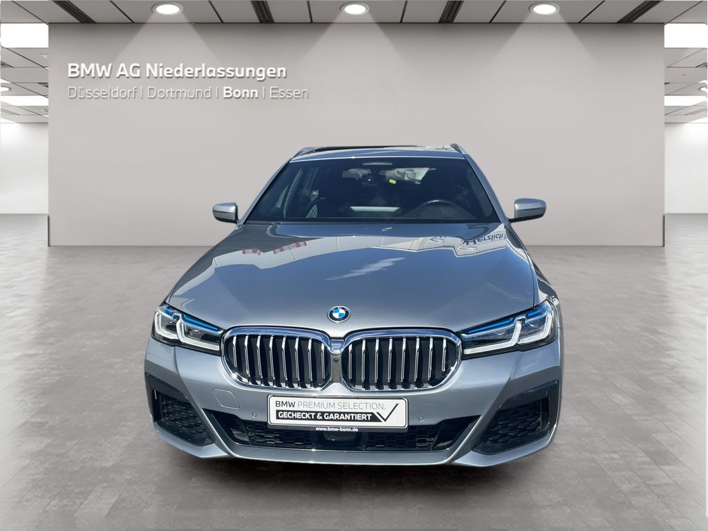 BMW 530 2023 г. Серый, пробег 54061 км