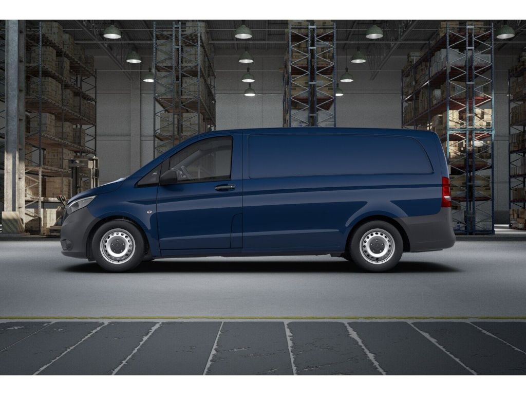 Mercedes-Benz Vito 2022 г. Синий, пробег 24929 км
