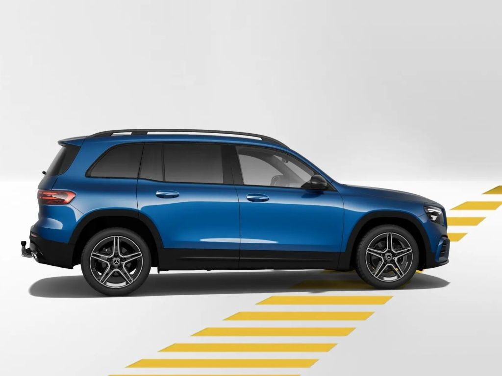 Mercedes-Benz GLB 200 2025 г. Синий, пробег 5320 км