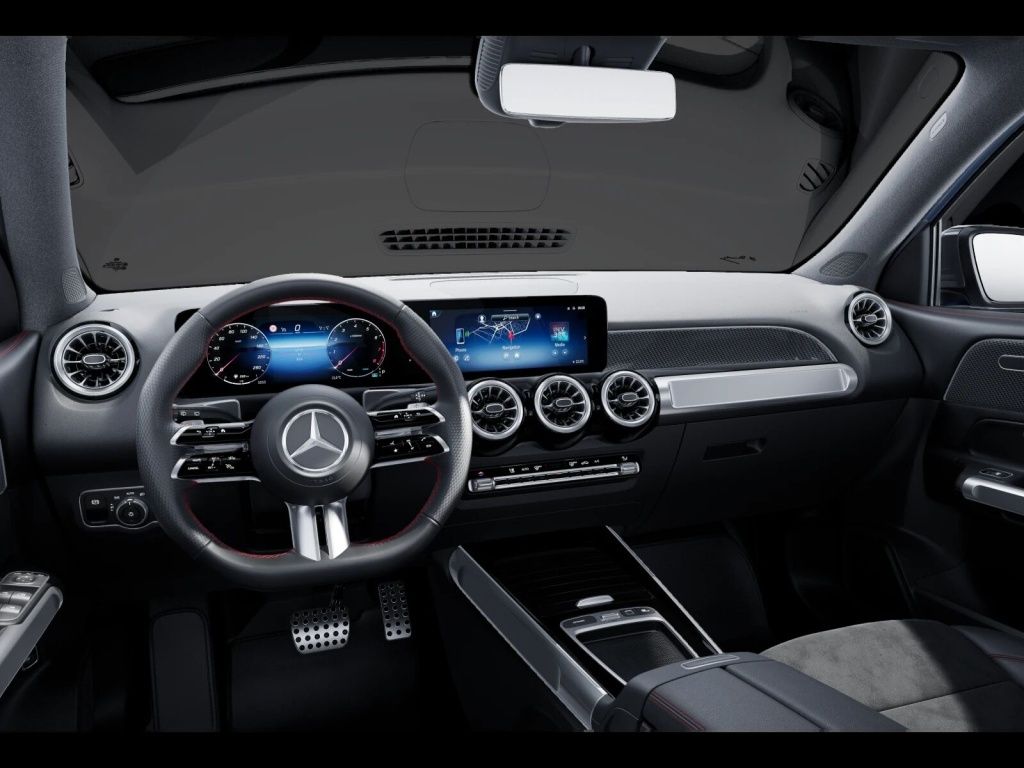 Mercedes-Benz GLB 200 2025 г. Синий, пробег 5320 км