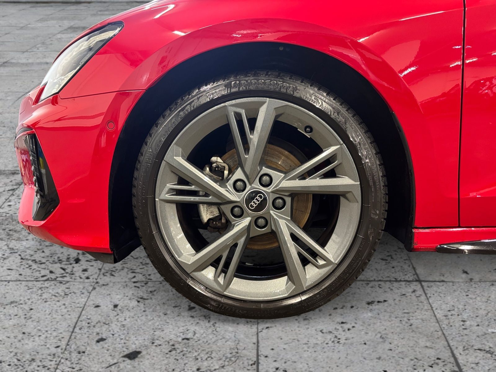 Audi A3 2022 г. Красный, пробег 25010 км