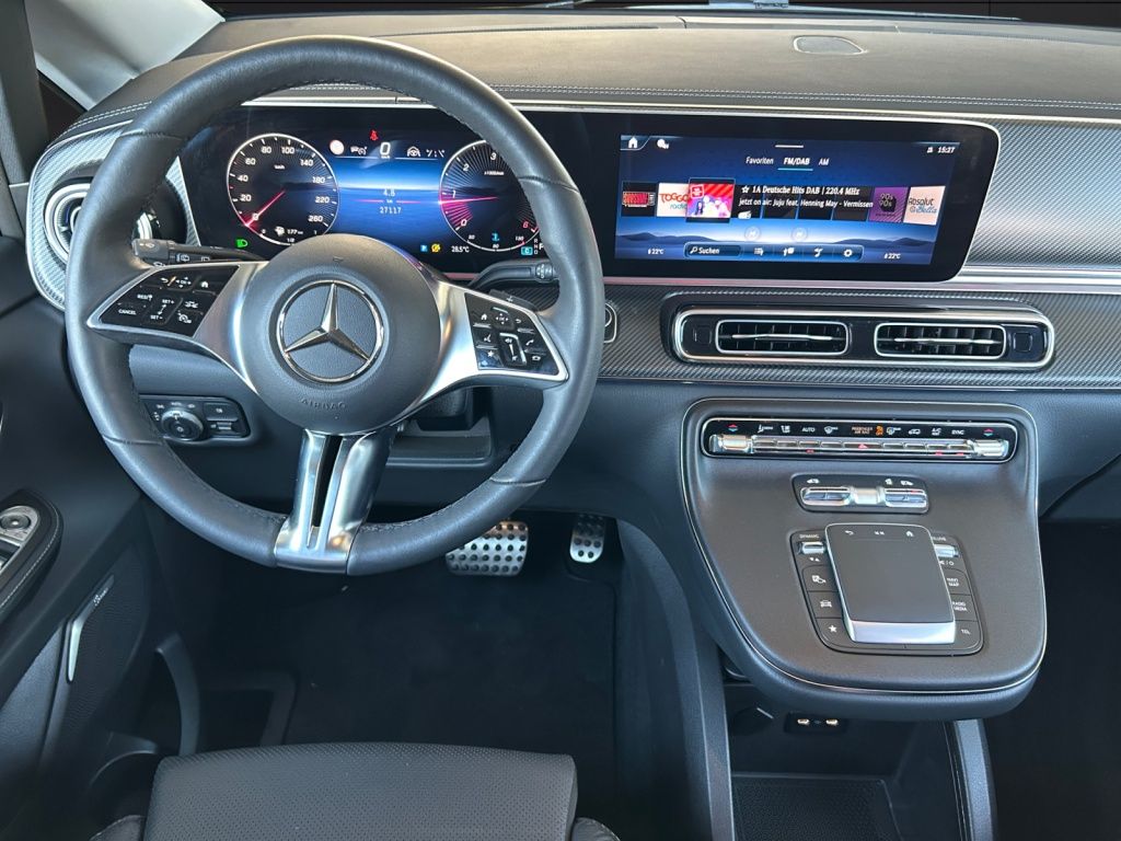 Mercedes-Benz V 300 2025 г. Серый, пробег 27200 км