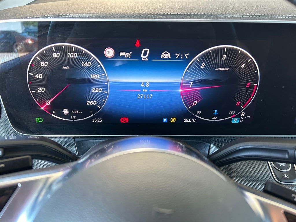 Mercedes-Benz V 300 2025 г. Серый, пробег 27200 км