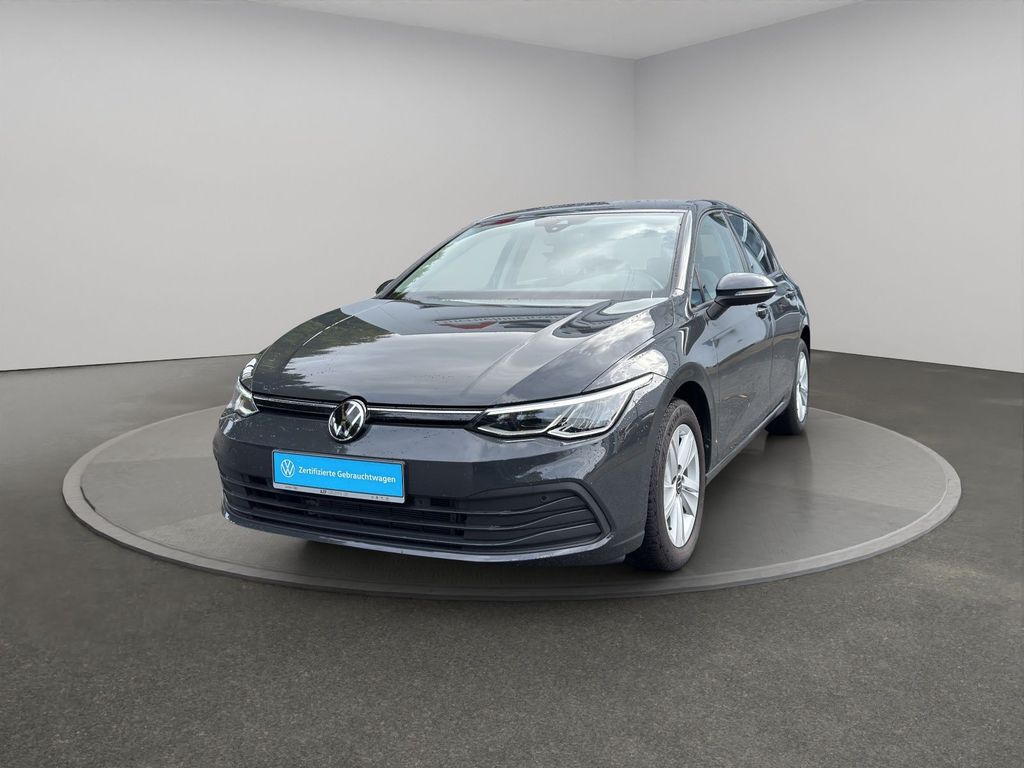 Volkswagen Golf 2023 г. Серый, пробег 26051 км