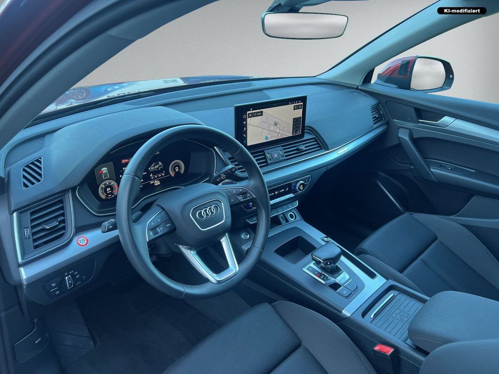Audi Q5 2022 г. Красный, пробег 55100 км