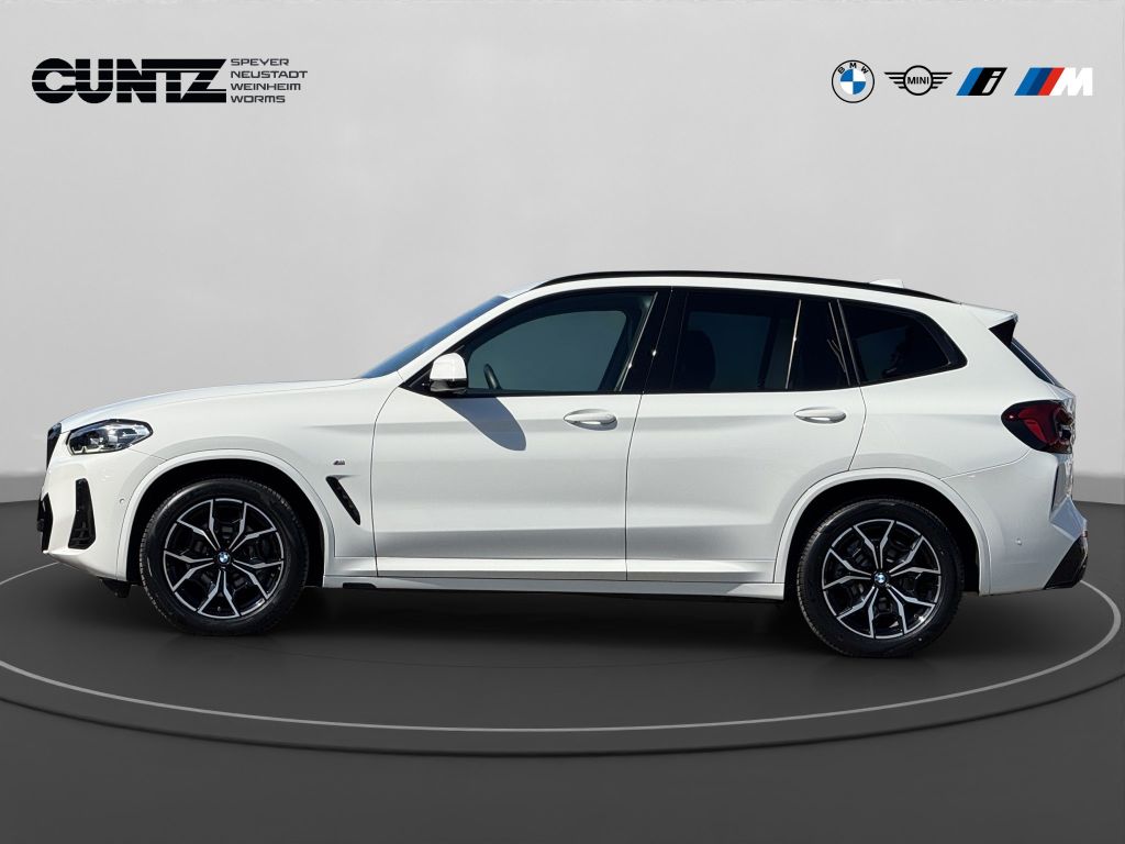 BMW X3 2023 г. Белый, пробег 45181 км
