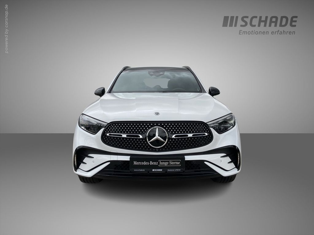 Mercedes-Benz GLC 200 2025 г. Белый, пробег 14737 км