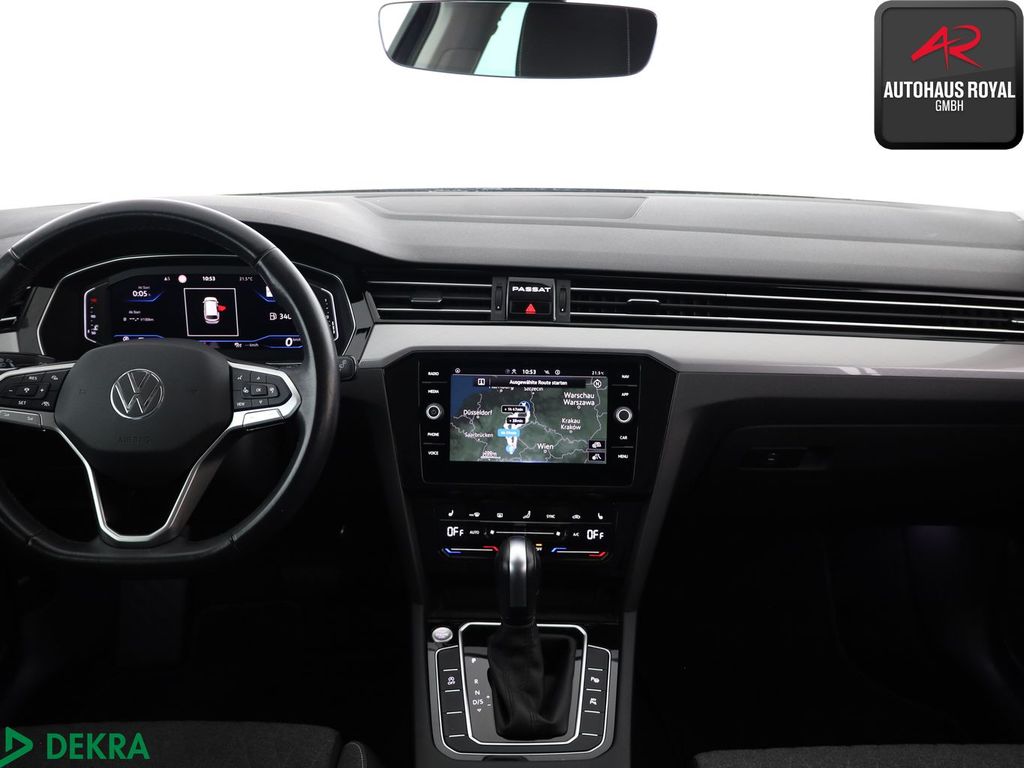 Volkswagen Passat 2023 г. Чёрный, пробег 57528 км