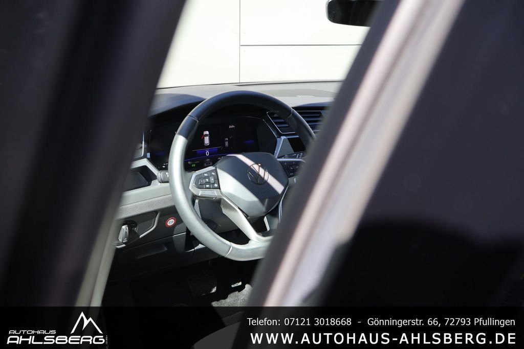 Volkswagen Touran 2024 г. Серый, пробег 35000 км